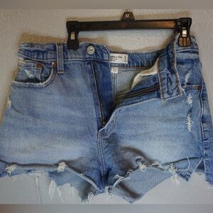 ABERCROMBIE THE MOM SHORT HI RISE